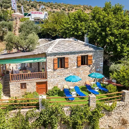 Anthi Guest house 3*
